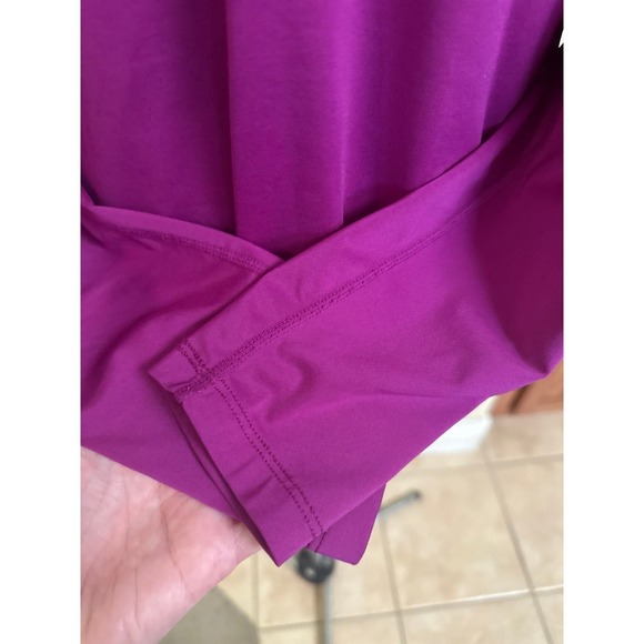 Nike Tops - Nike Pro Combat ShirtWomens Purple Fitted Long Sleeve Vneck Stretch, size Large